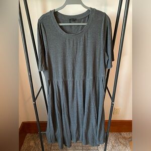 Grey dress